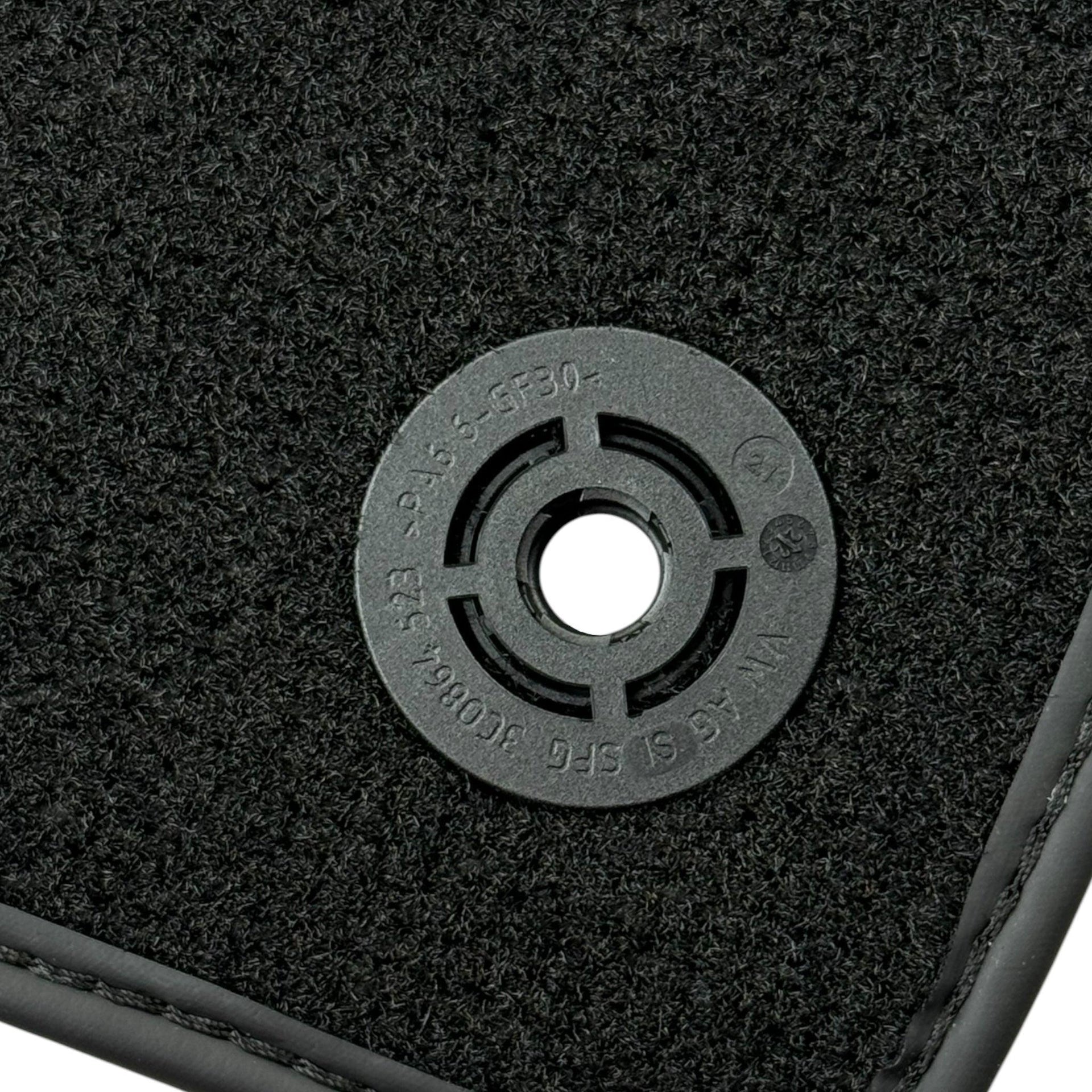 Black Floor Mats for Audi Q5 FYT Sportback Hybrid (2021-2024) - AutoWin