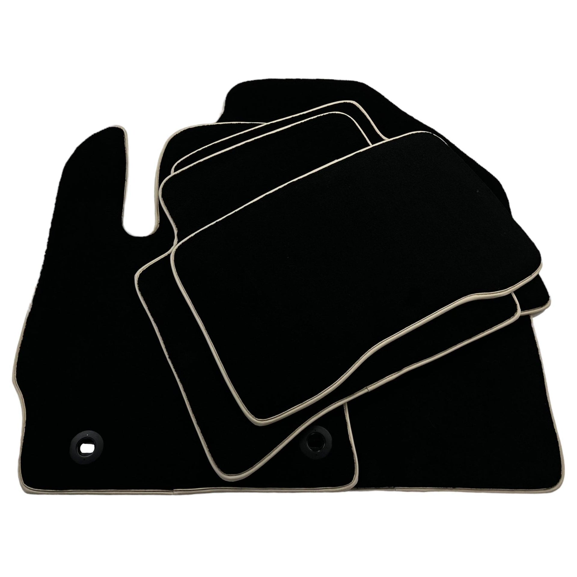 Black Floor Mats For Toyota Corolla CR1 (2019) - AutoWin