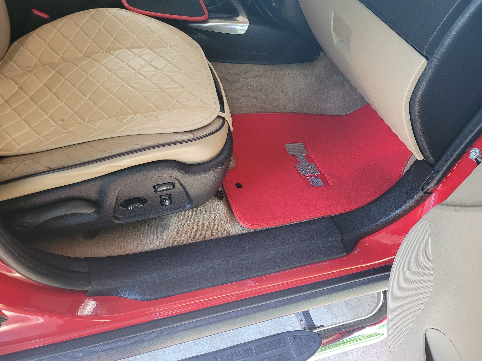 Floor Mats For Hummer H3 2005-2010 Tailored Red Color Carpets