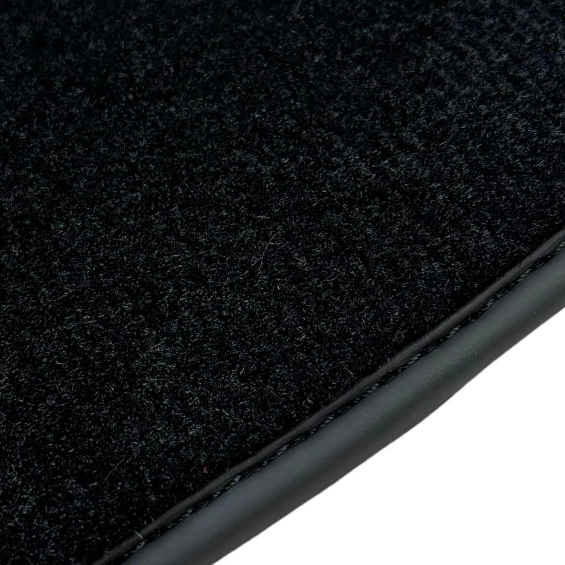 Black Floor Mats for Dodge Ram 1500 (2019-2024) - AutoWin