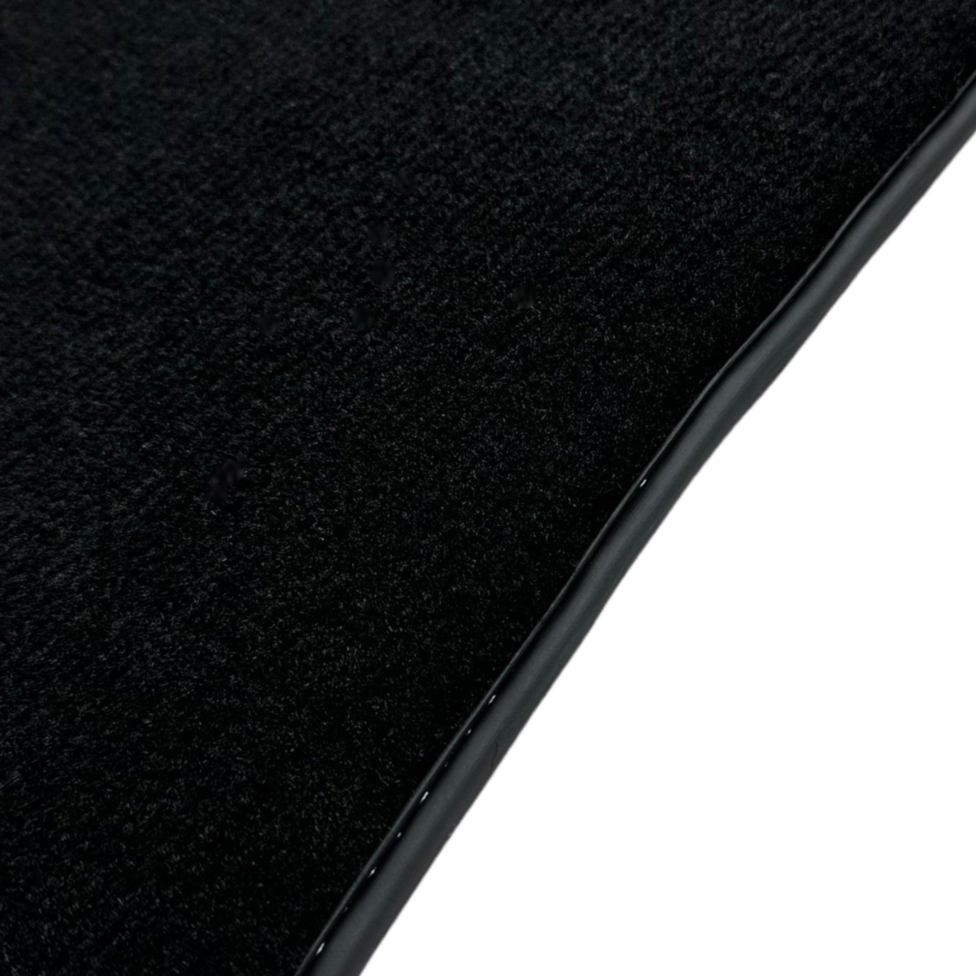 Black Floor Mats For Ford Mustang V (2004-2010) With Pony - AutoWin