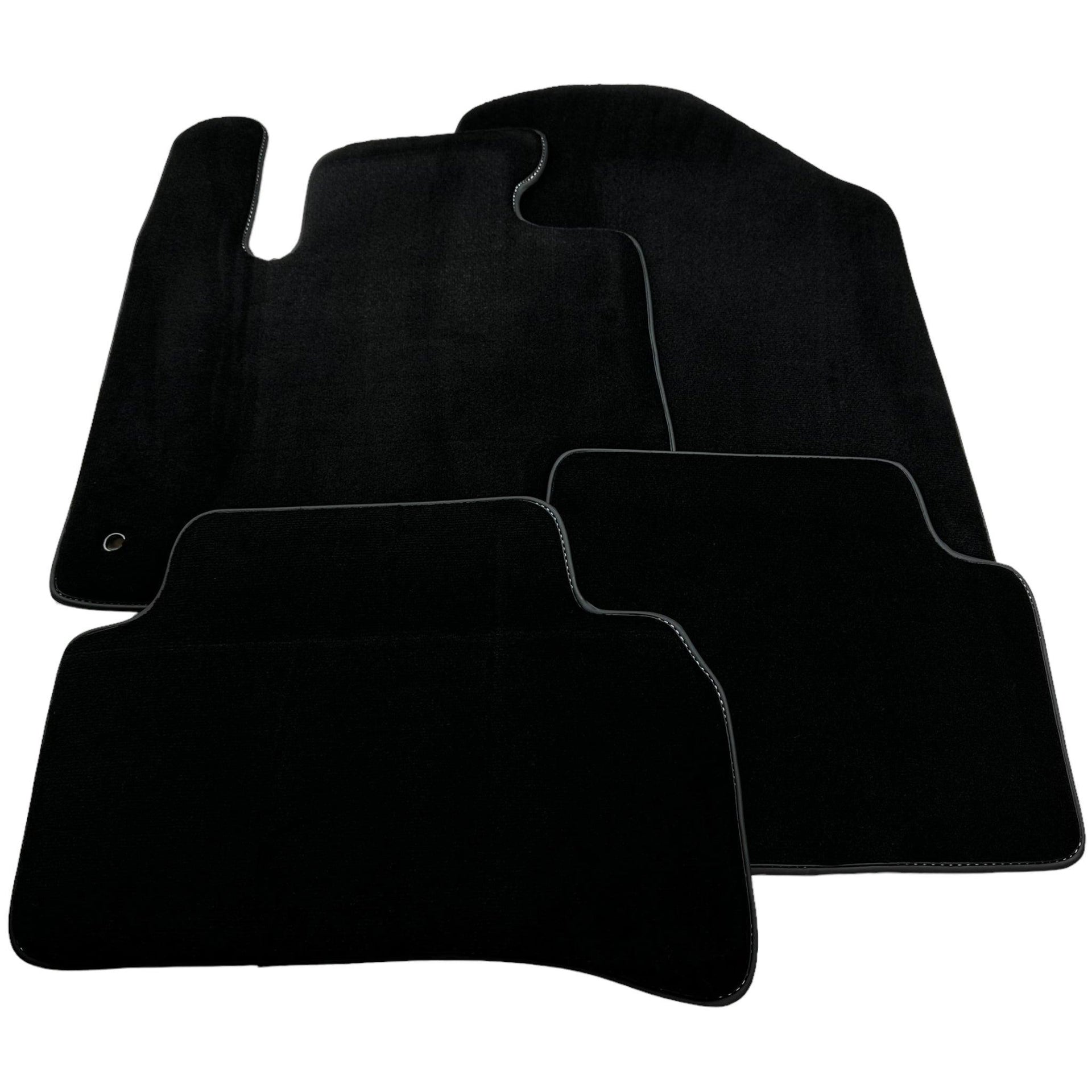 Black Floor Mats for Kia Carens 5 Seater (2006-2013) Manual - AutoWin