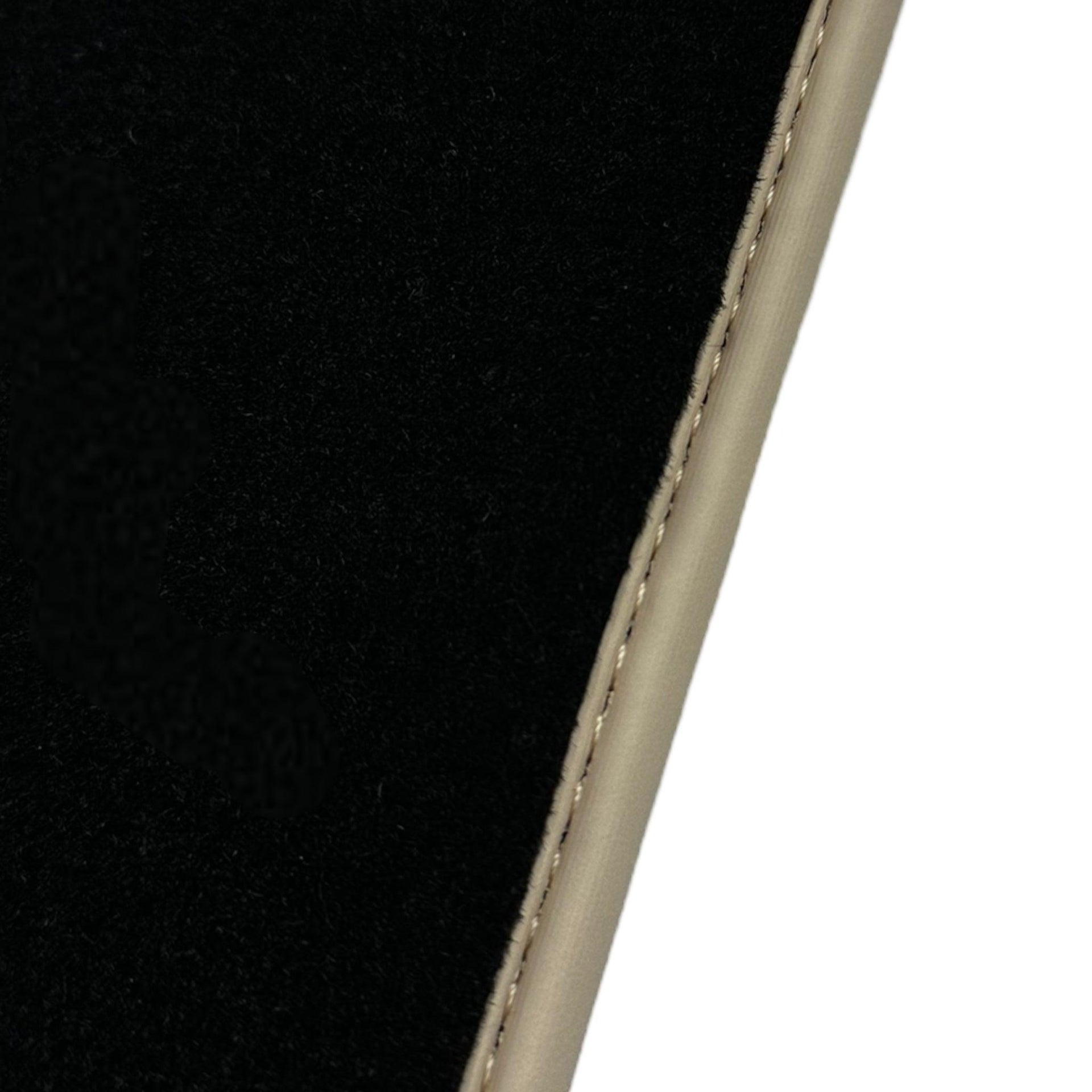 Black Floor Mats For Kia Sportage (1994-2002) ER56 Design | Beige Trim - AutoWin