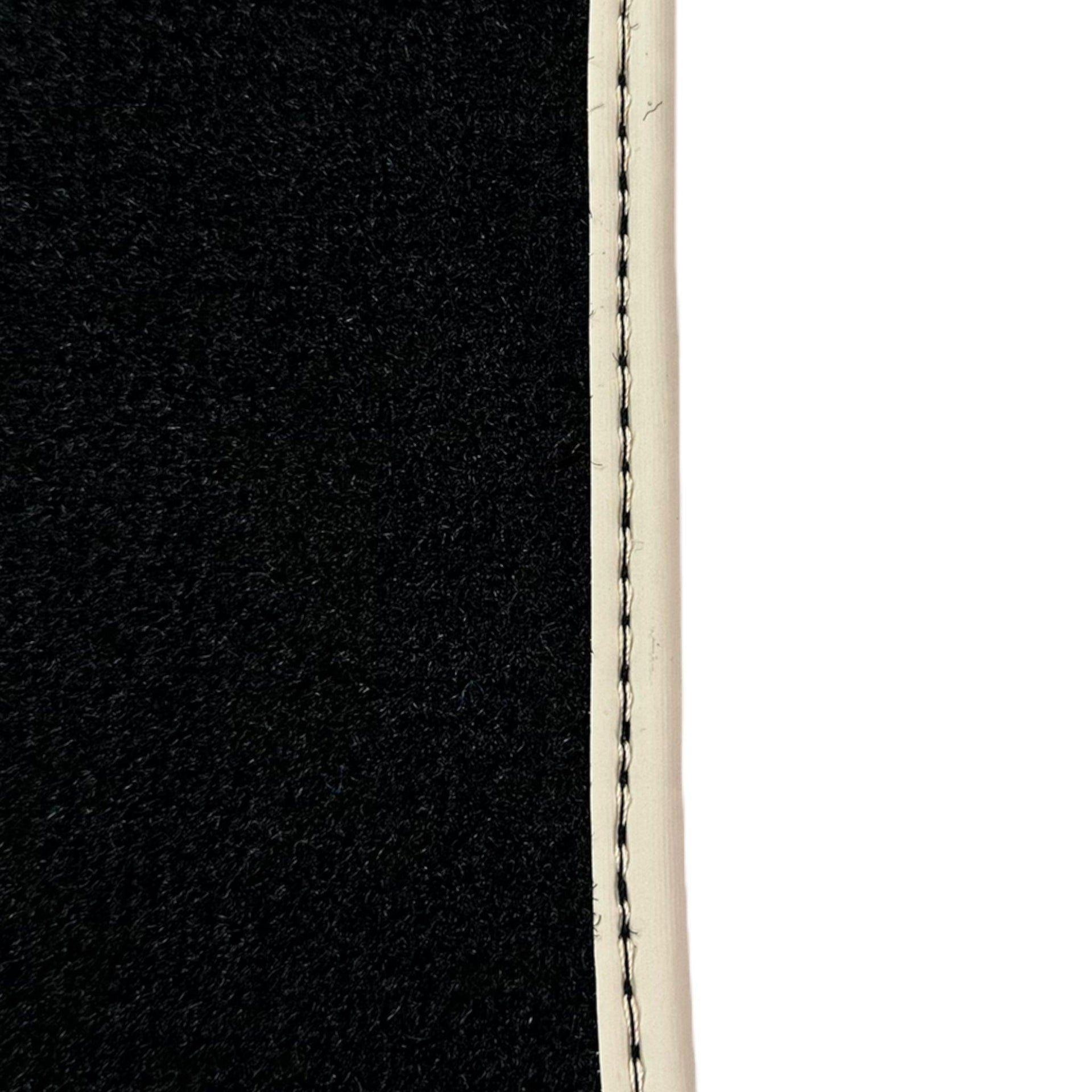 Black Floor Mats For Toyota Corolla (1997-2001) | AutoWin - AutoWin