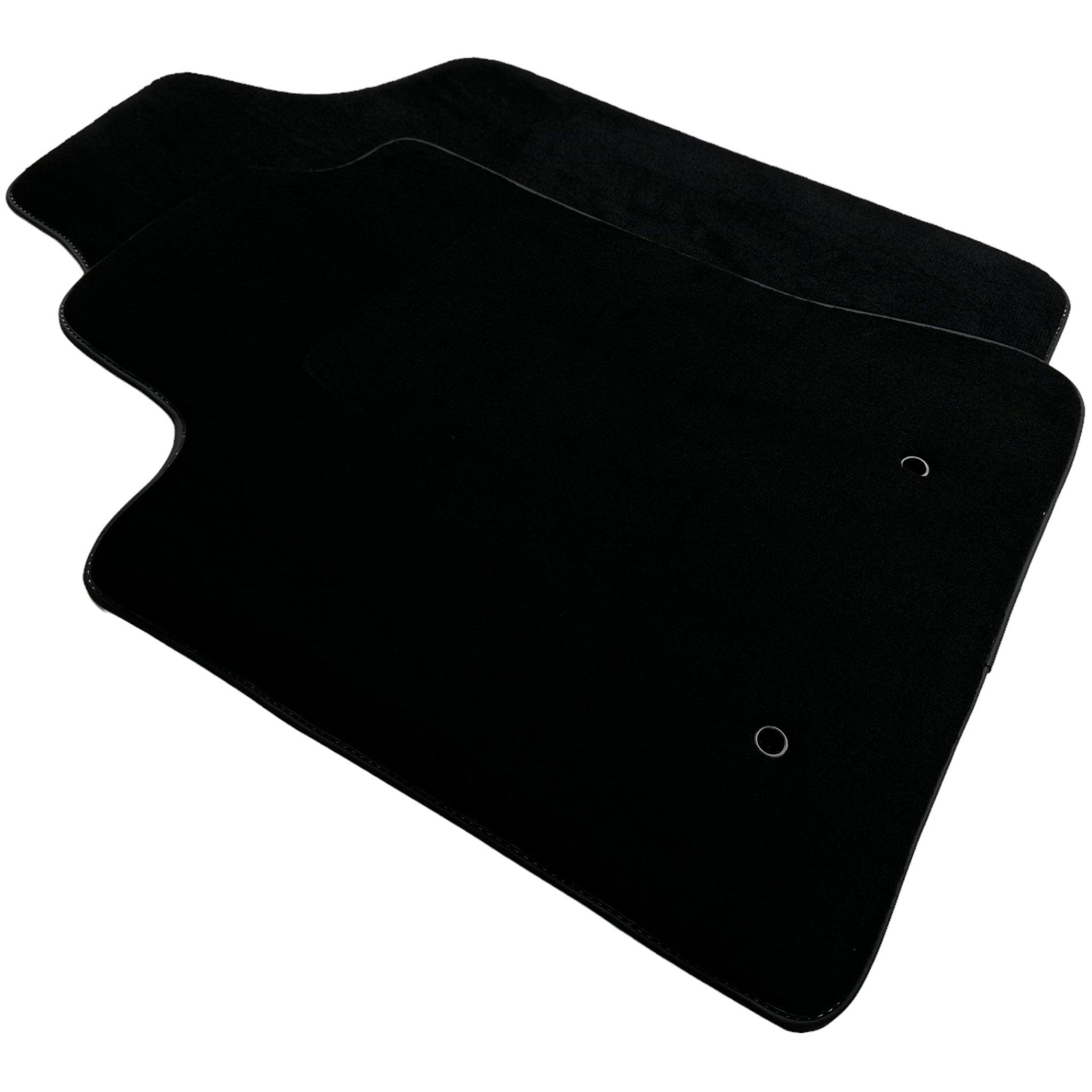 Black Floor Mats For Toyota Corolla E12 (2001-2007) - AutoWin