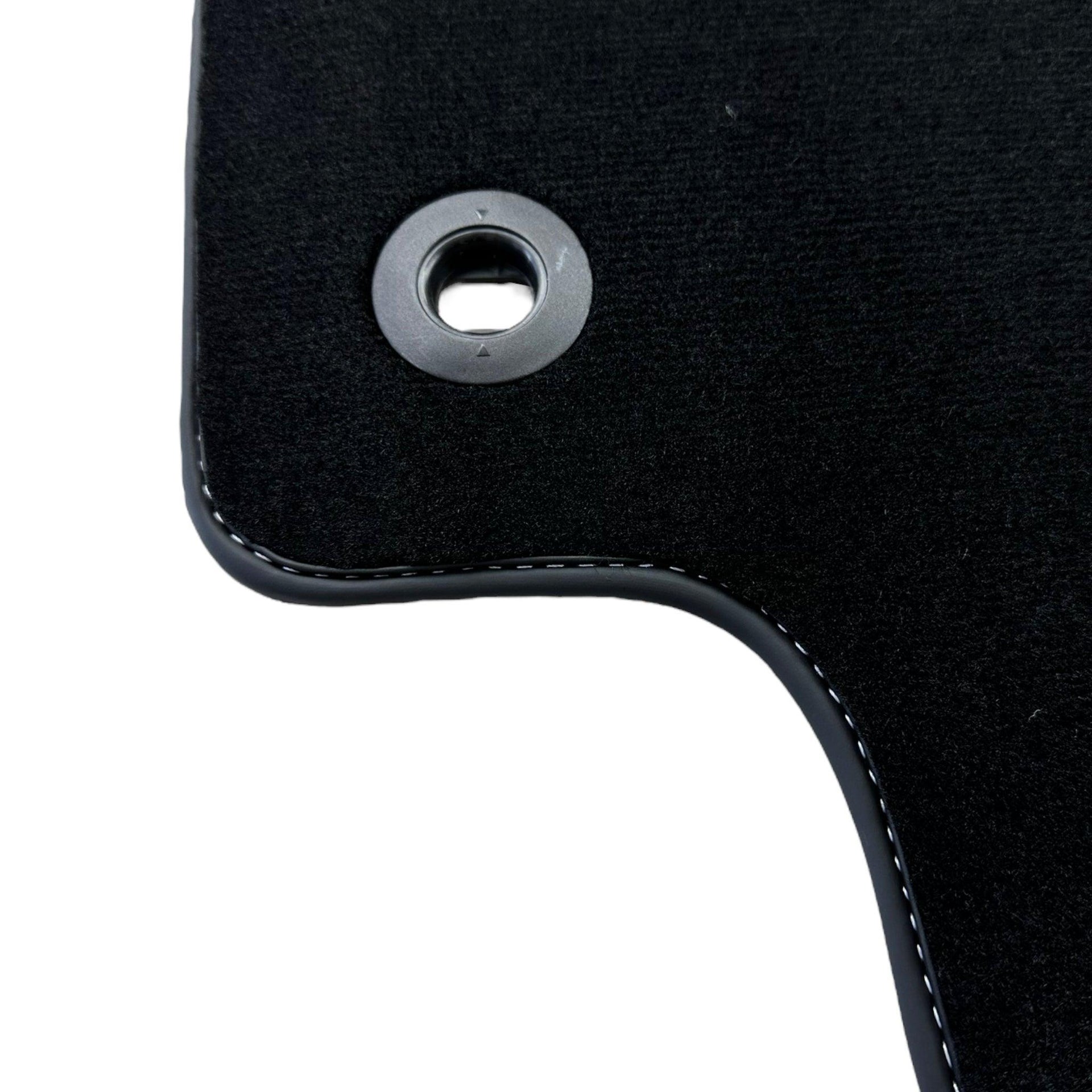 Black Floor Mats For Toyota RAV4 (2019-Present) - AutoWin