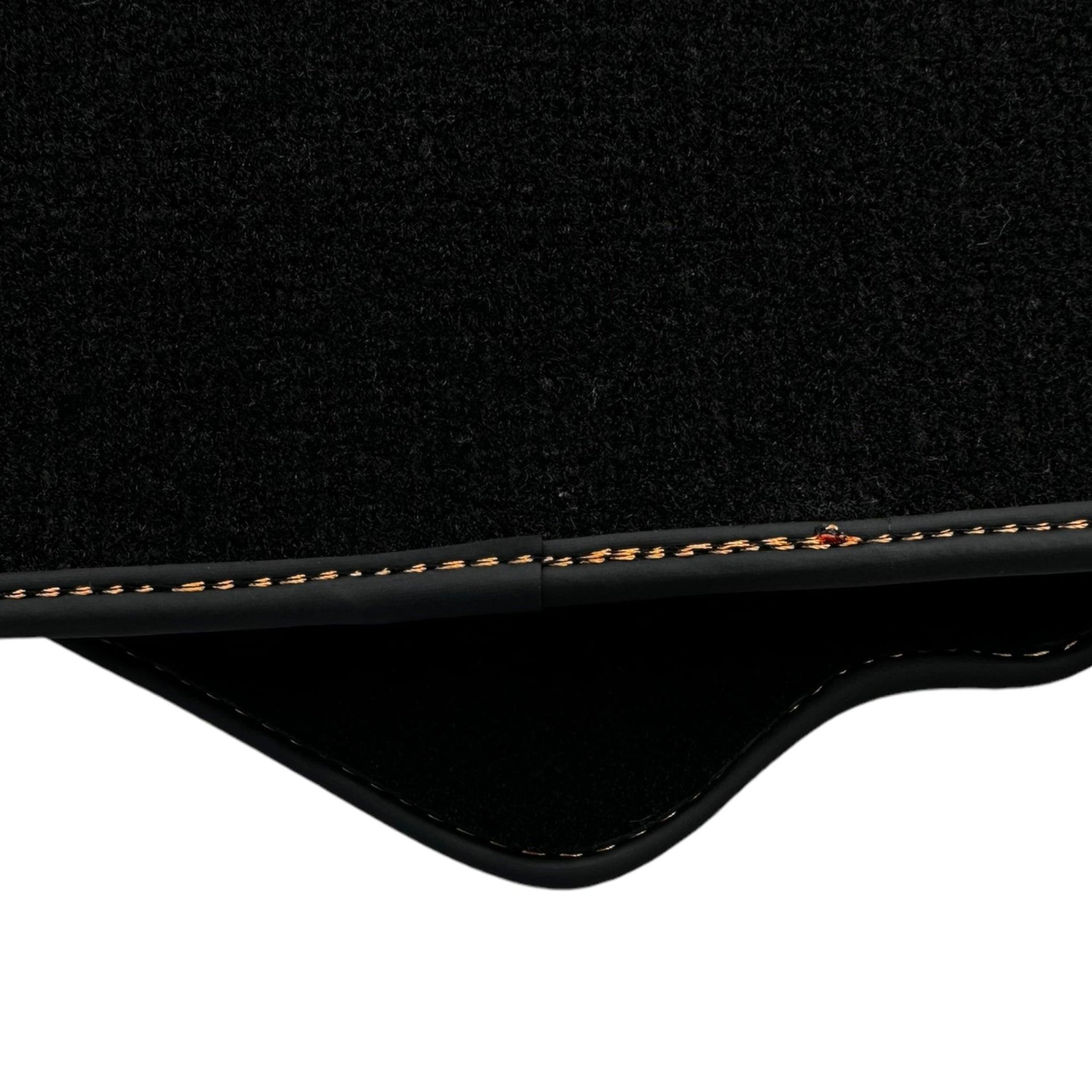 Black Floor Mats For Nissan 350Z (2003-2008) - AutoWin