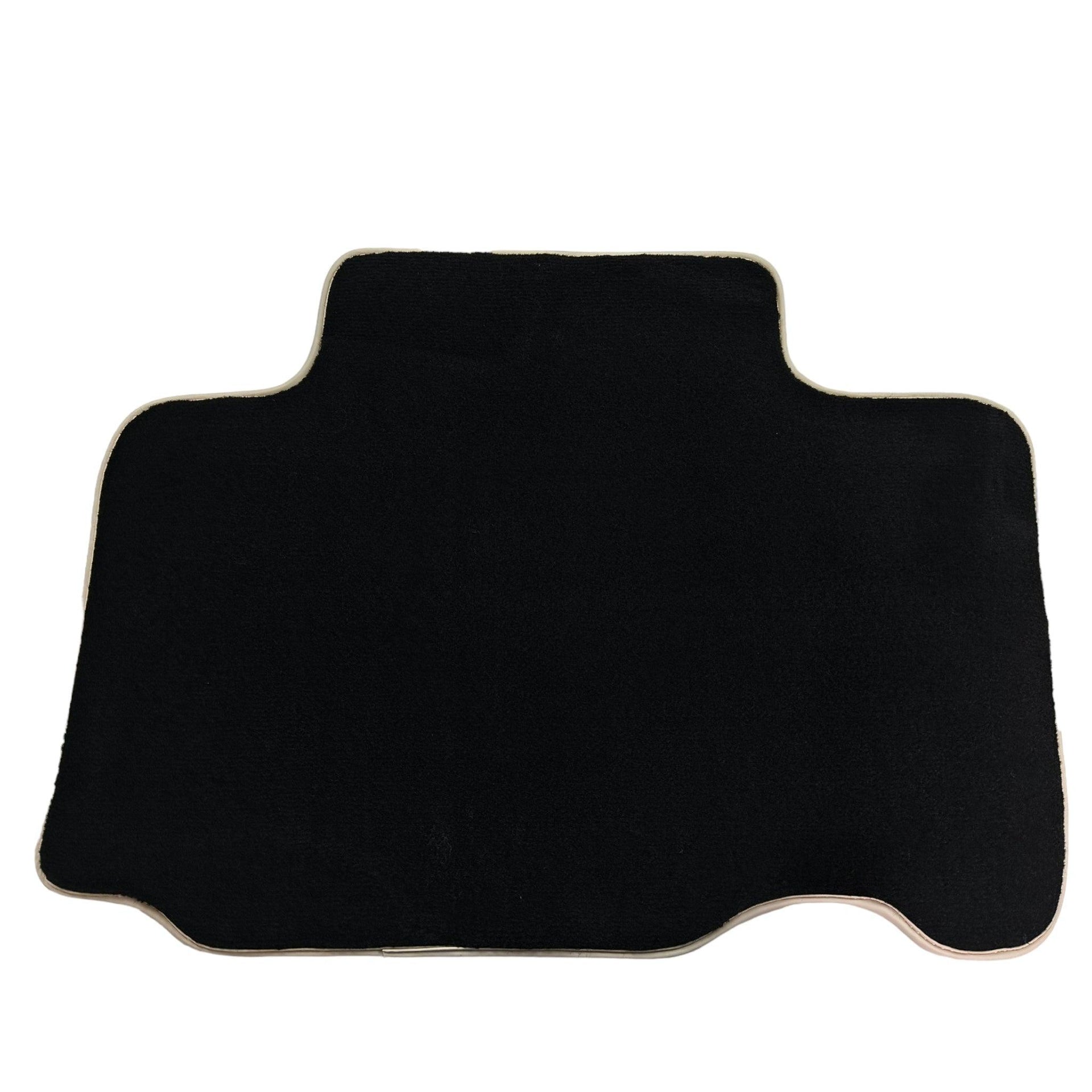 Black Floor Mats For Toyota RAV4 (2013-2018) - AutoWin