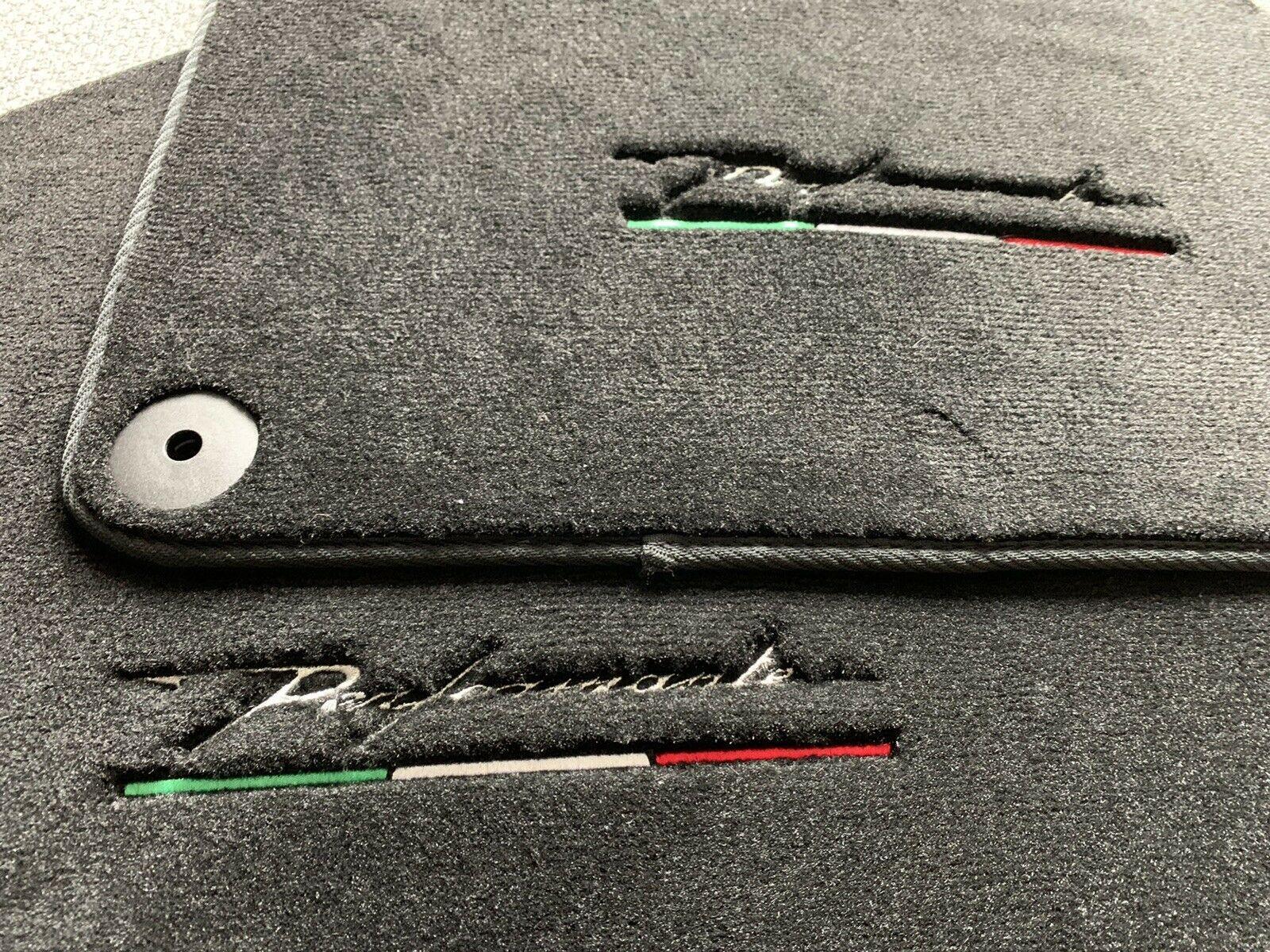 Floor Mats for Lamborghini Huracan With Italian Flag and Perfomante Logo - AutoWin