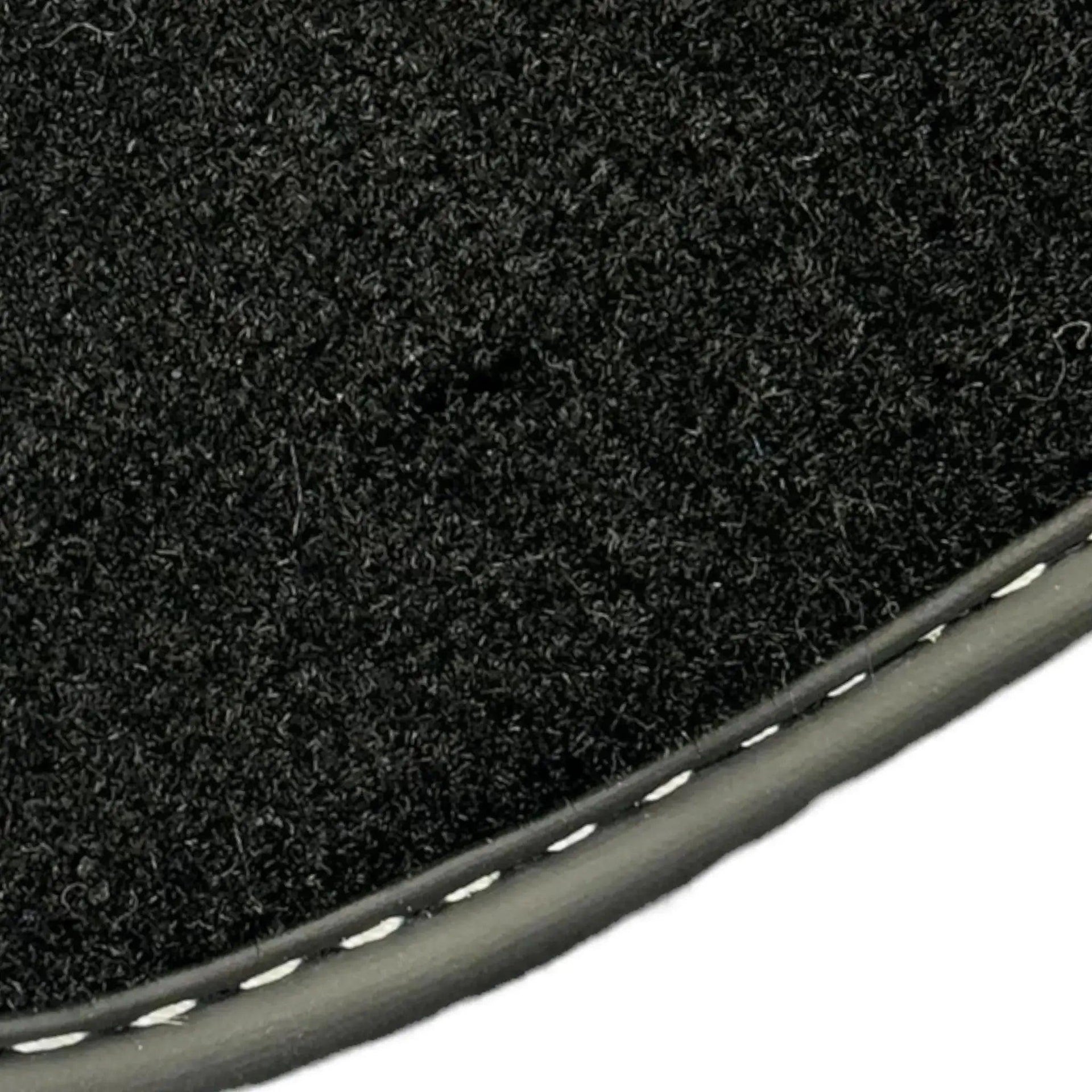 Black Floor Mats for Toyota Highlander 7 Seater (2021-2023) - AutoWin