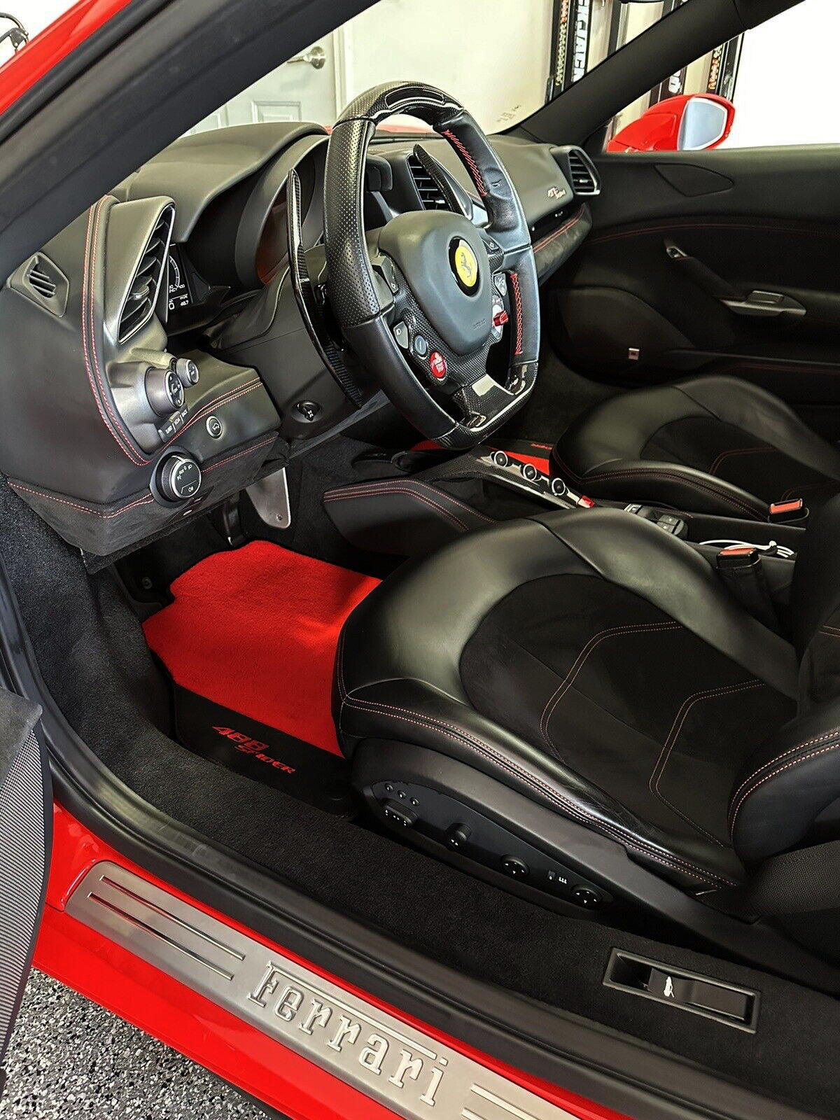 Ferrari 488 Spider Pista