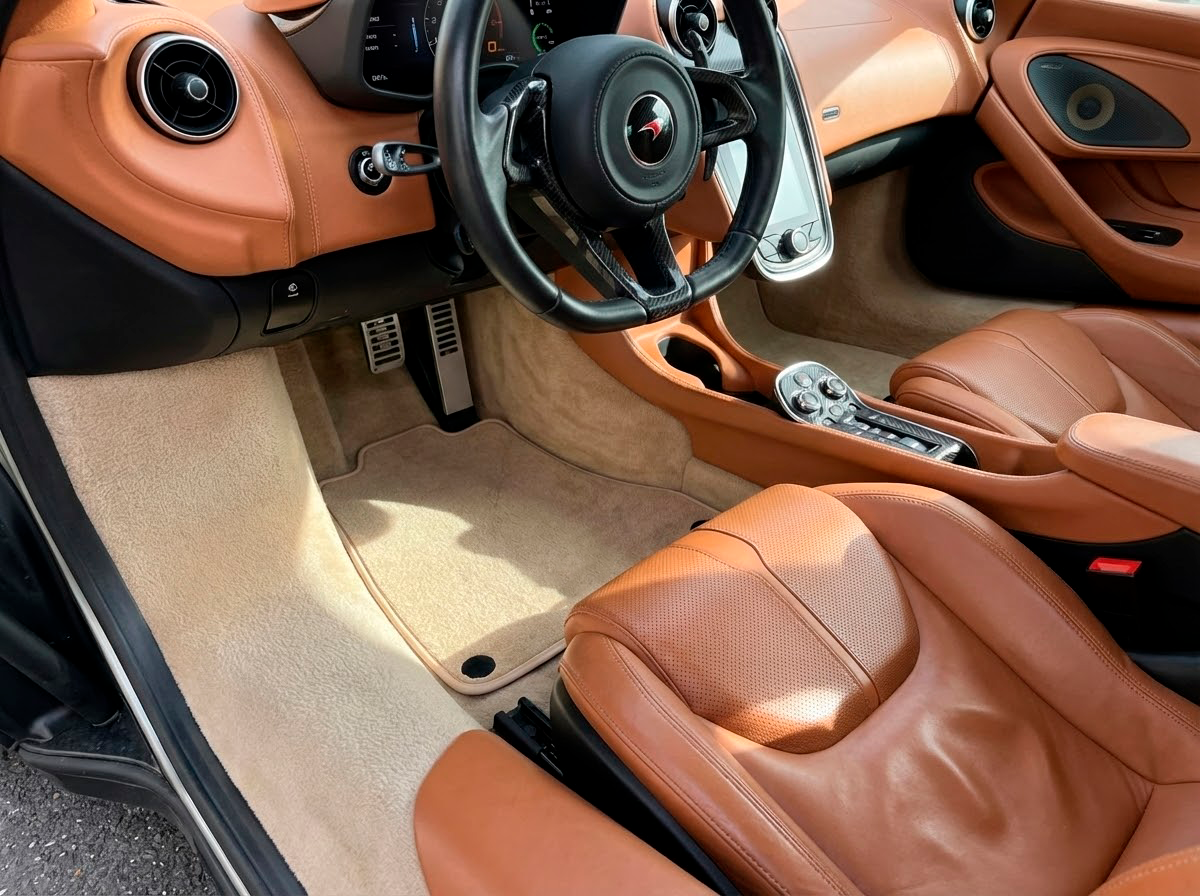570S (2015-2021)