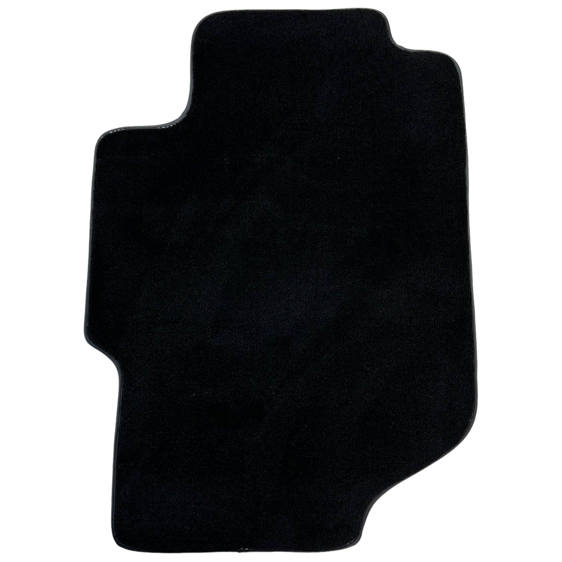 Black Floor Mats For Honda Accord (1998-2002) - AutoWin