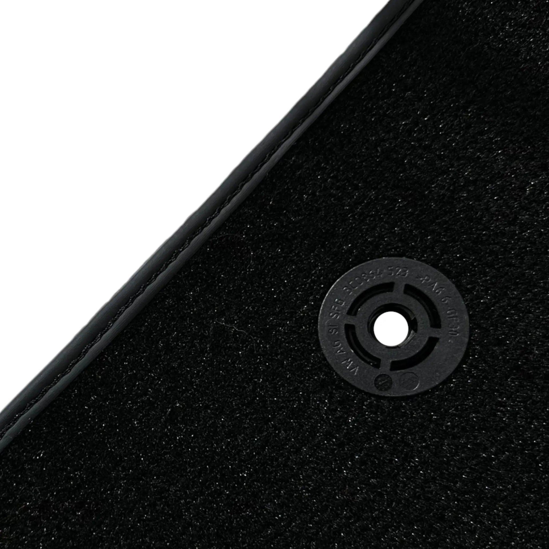 Black Floor Mats for Infiniti EX37 (2013-2014) - AutoWin