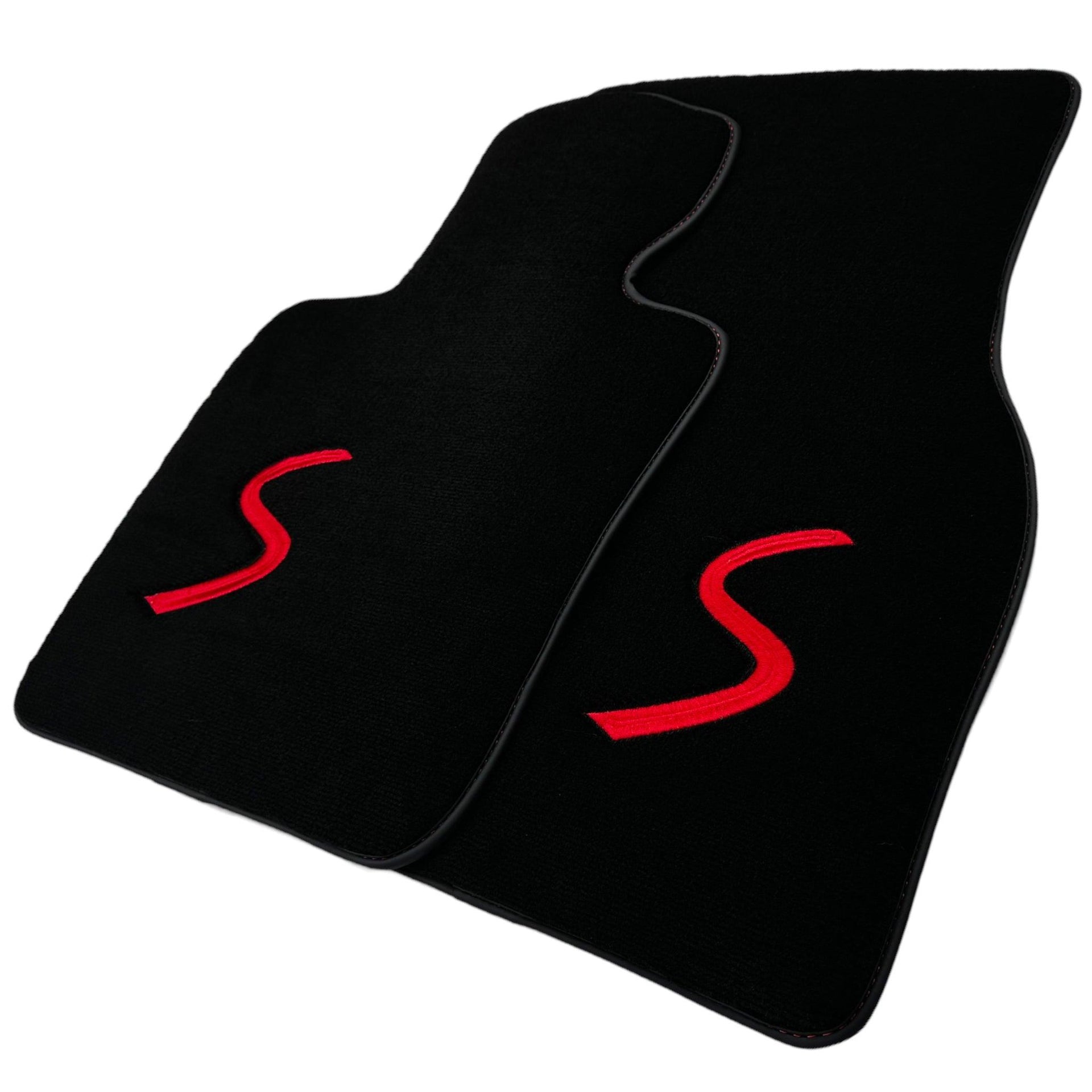 Black Floor Mats for Mini Clubman F54 (2019-2023) - AutoWin