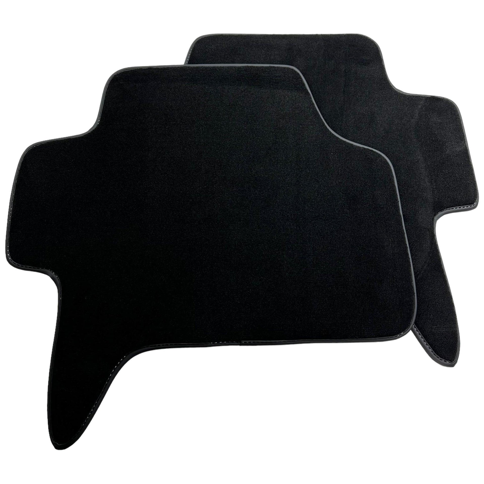 Black Floor Mats For Mitsubishi Pajero 1999-2005 - AutoWin