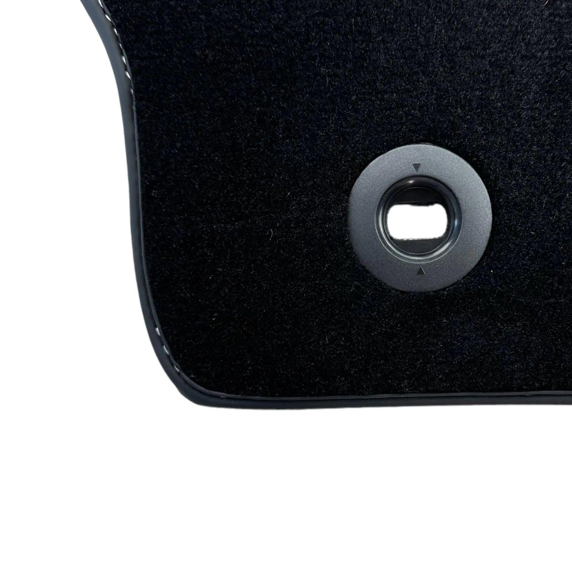 Black Floor Mats For Toyota Corolla CR1 (2019) - AutoWin