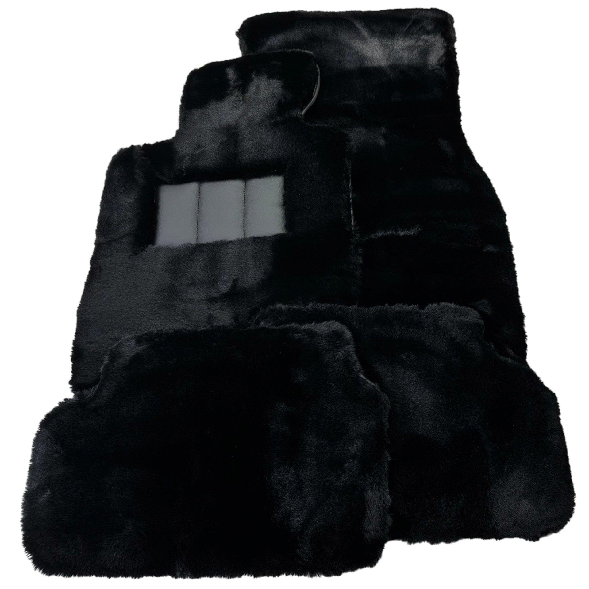 Black Sheepskin Floor Mats for Rolls-Royce Cullinan (2018-2023) No Steps Edition - AutoWin