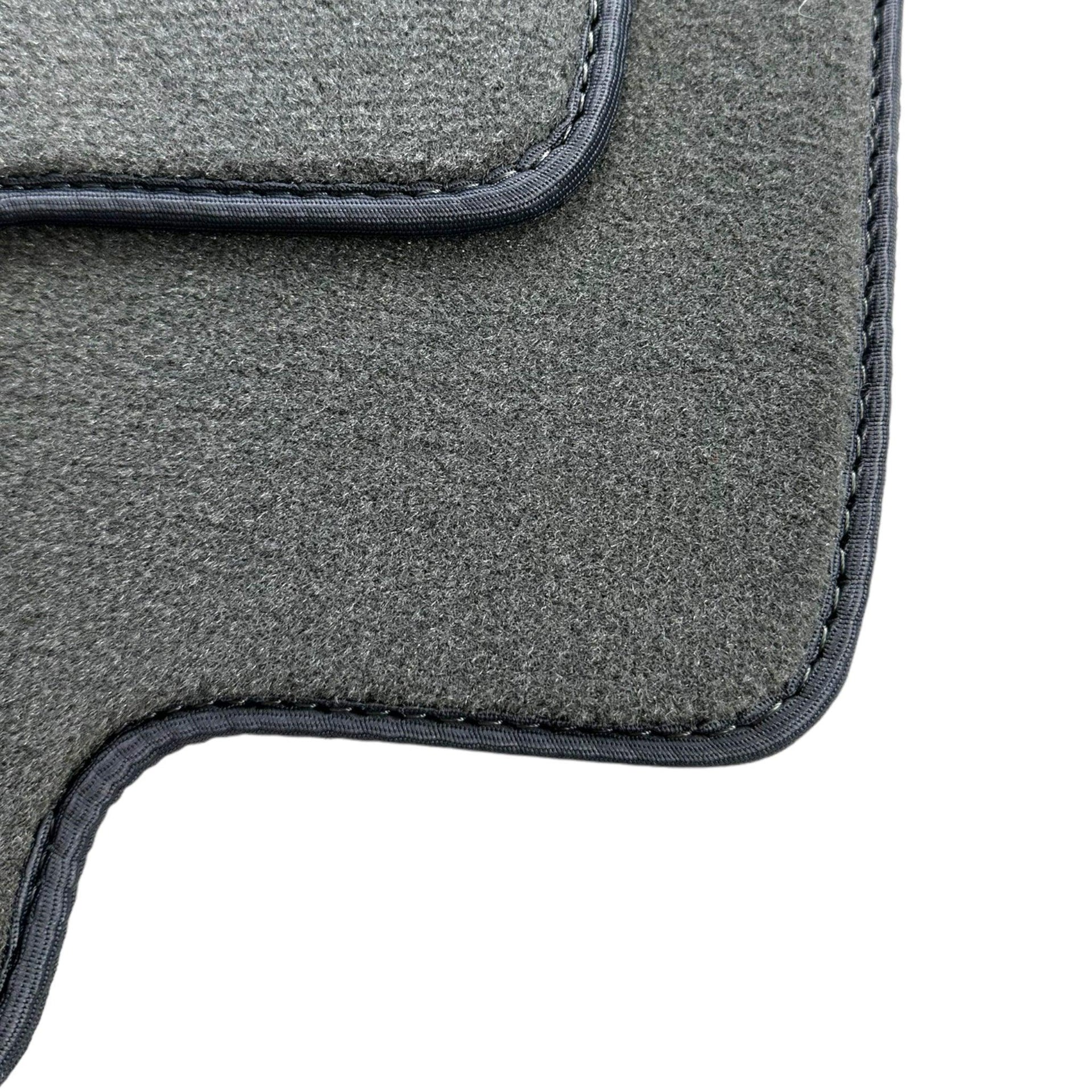 Grey Floor Mats For BMW 8 Series G14 With M Package - AutoWin