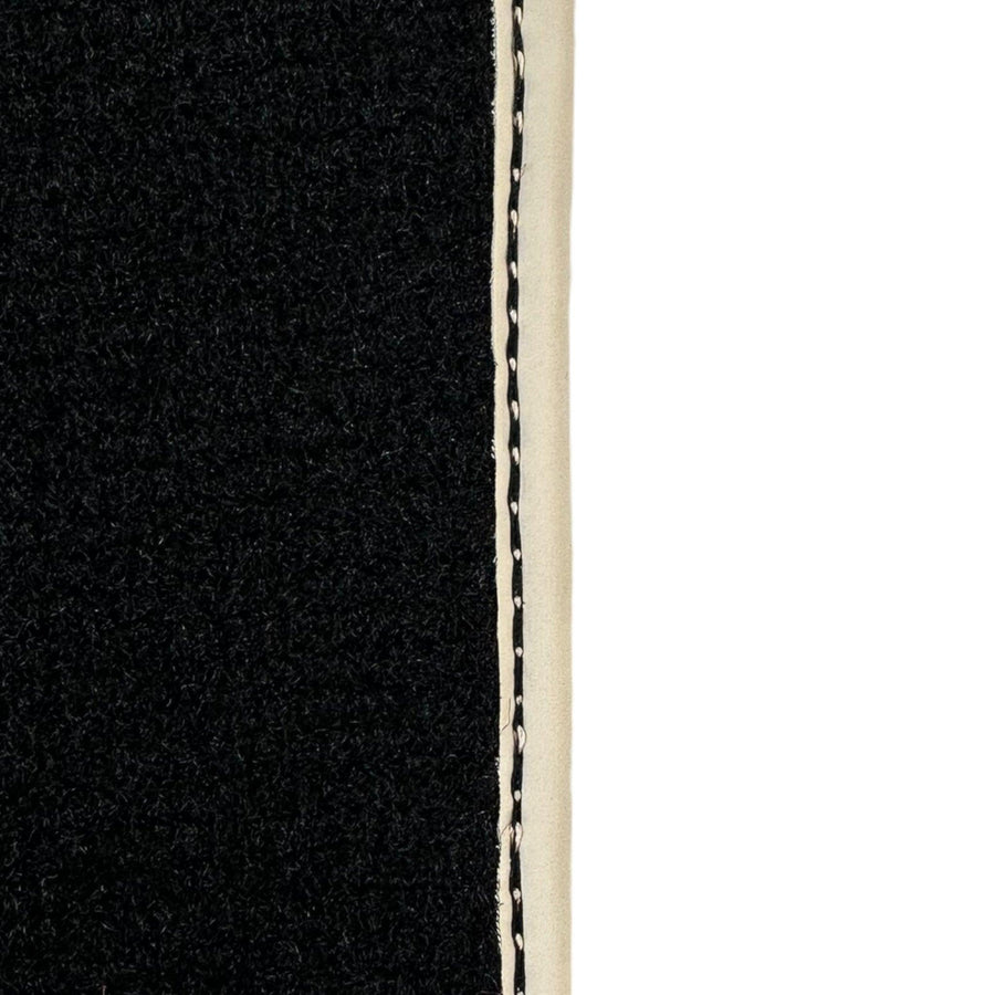 Black Floor Mats For Nissan Patrol (1997-2006) - AutoWin