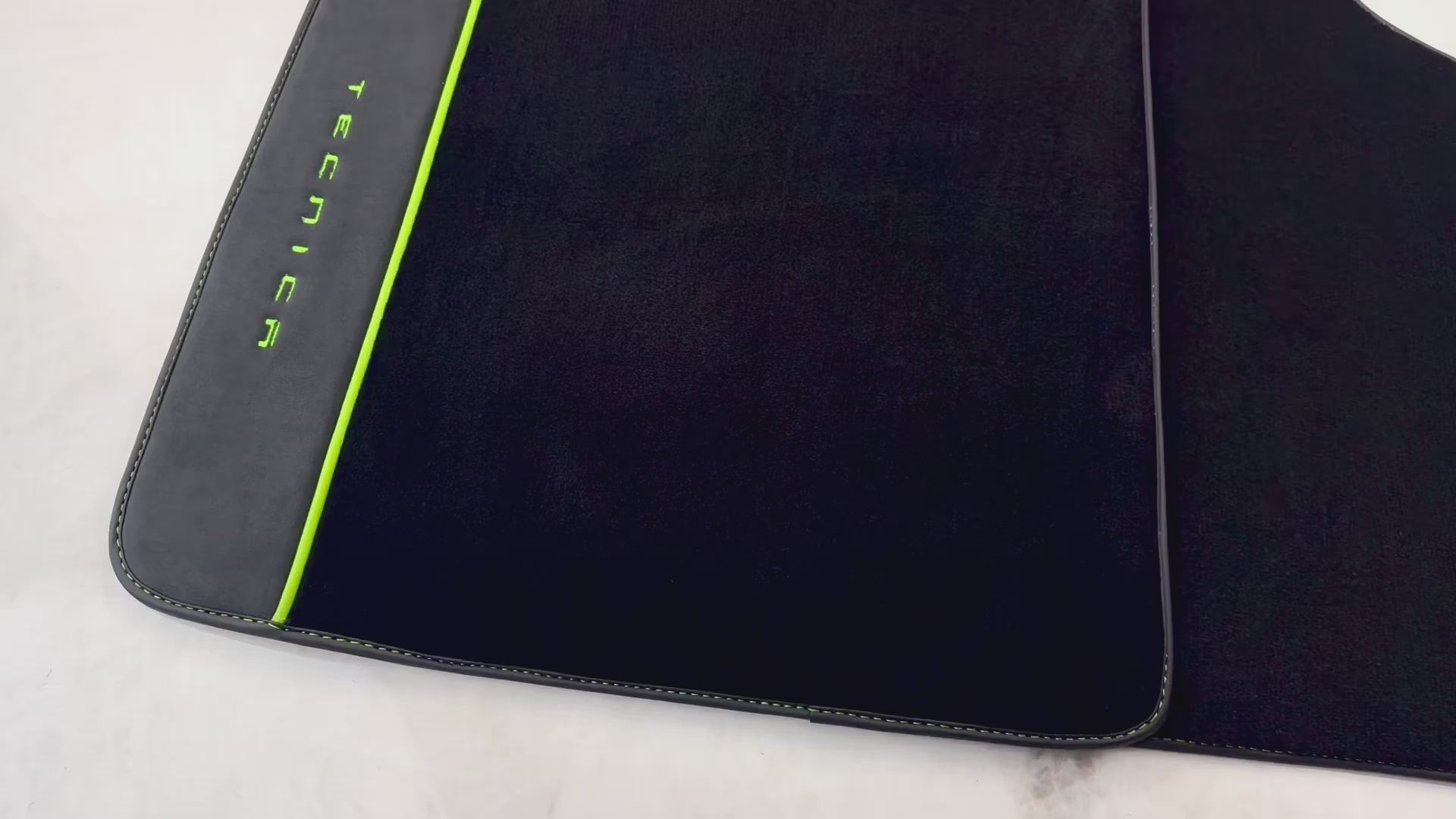 Black Floor Mats for Lamborghini Huracan Tecnica with Alcantara Leather | Green Edition - AutoWin