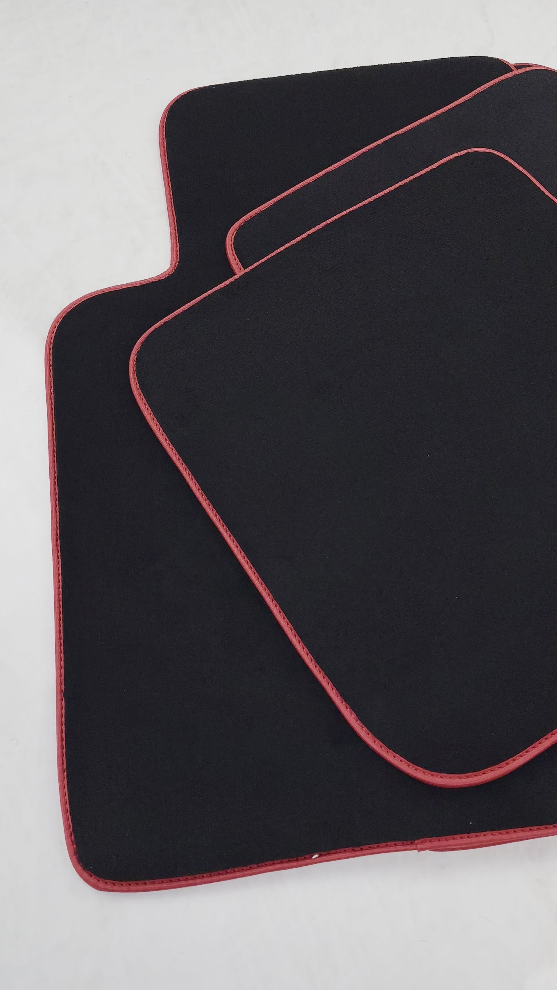 Black Floor Mats for Toyota Camry (1997-2001) - AutoWin