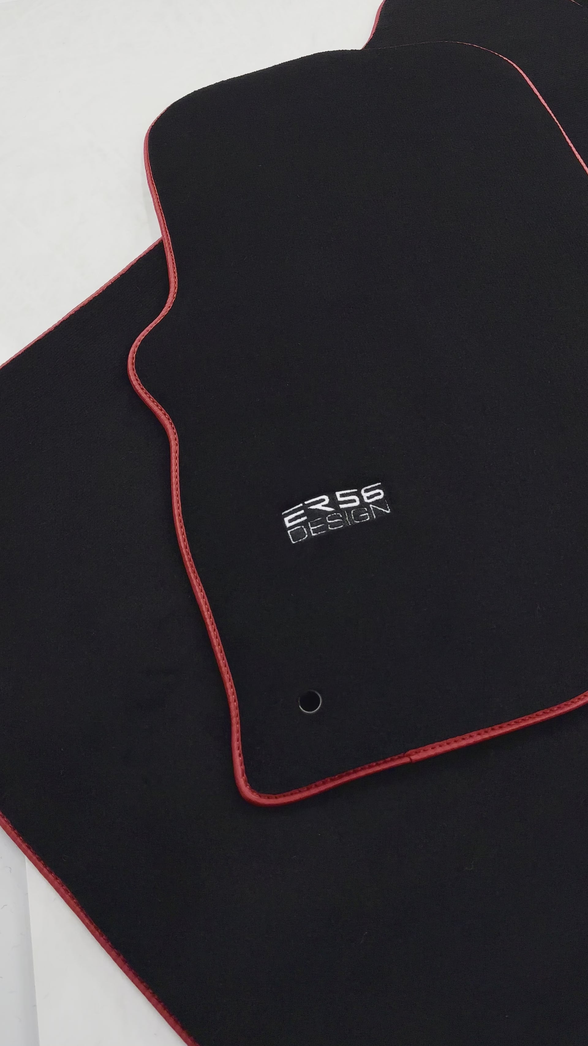 Floor Mats For Chevrolet Equinox (2005-2008) ER56 Design - AutoWin