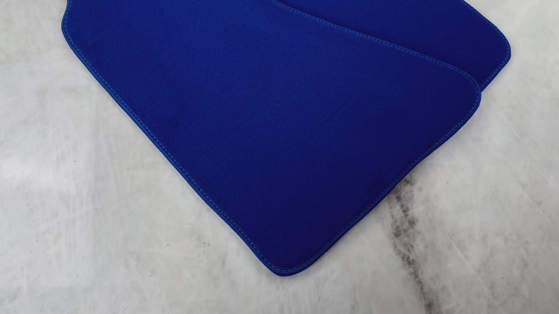 Blue Floor Mats for Chevrolet Corvette C4 (1984-1996) - AutoWin