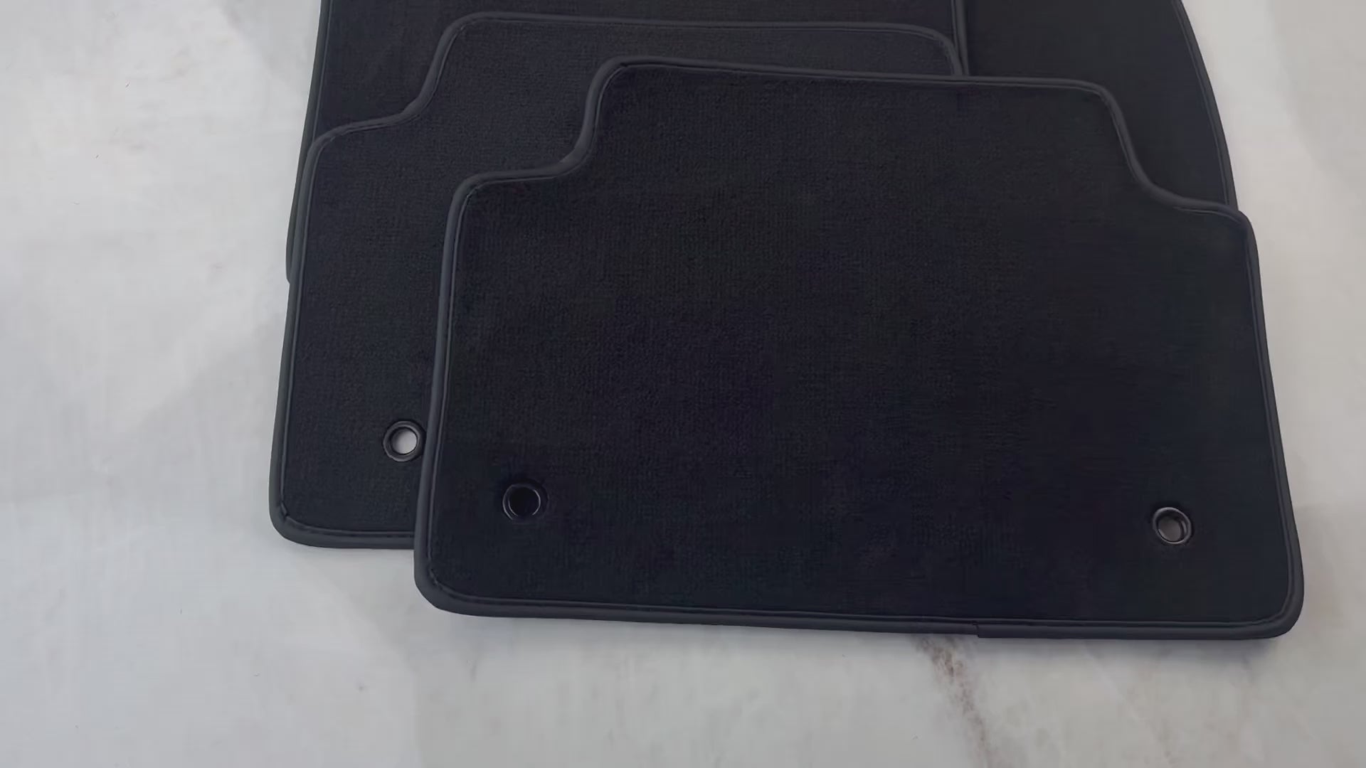 Black Floor Mats for Land Rover Defender 130 L663 (2022-2024) 5-7 Seater - AutoWin