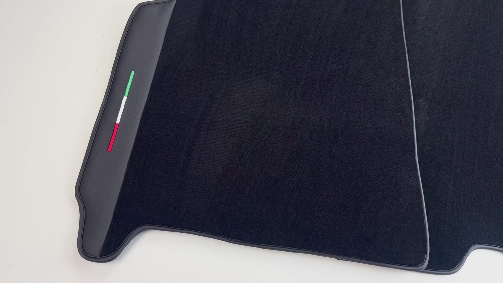 Black Floor Mats for Ferrari 550 Maranello (1996-2002) with Leather | Italian Edition - AutoWin.EU