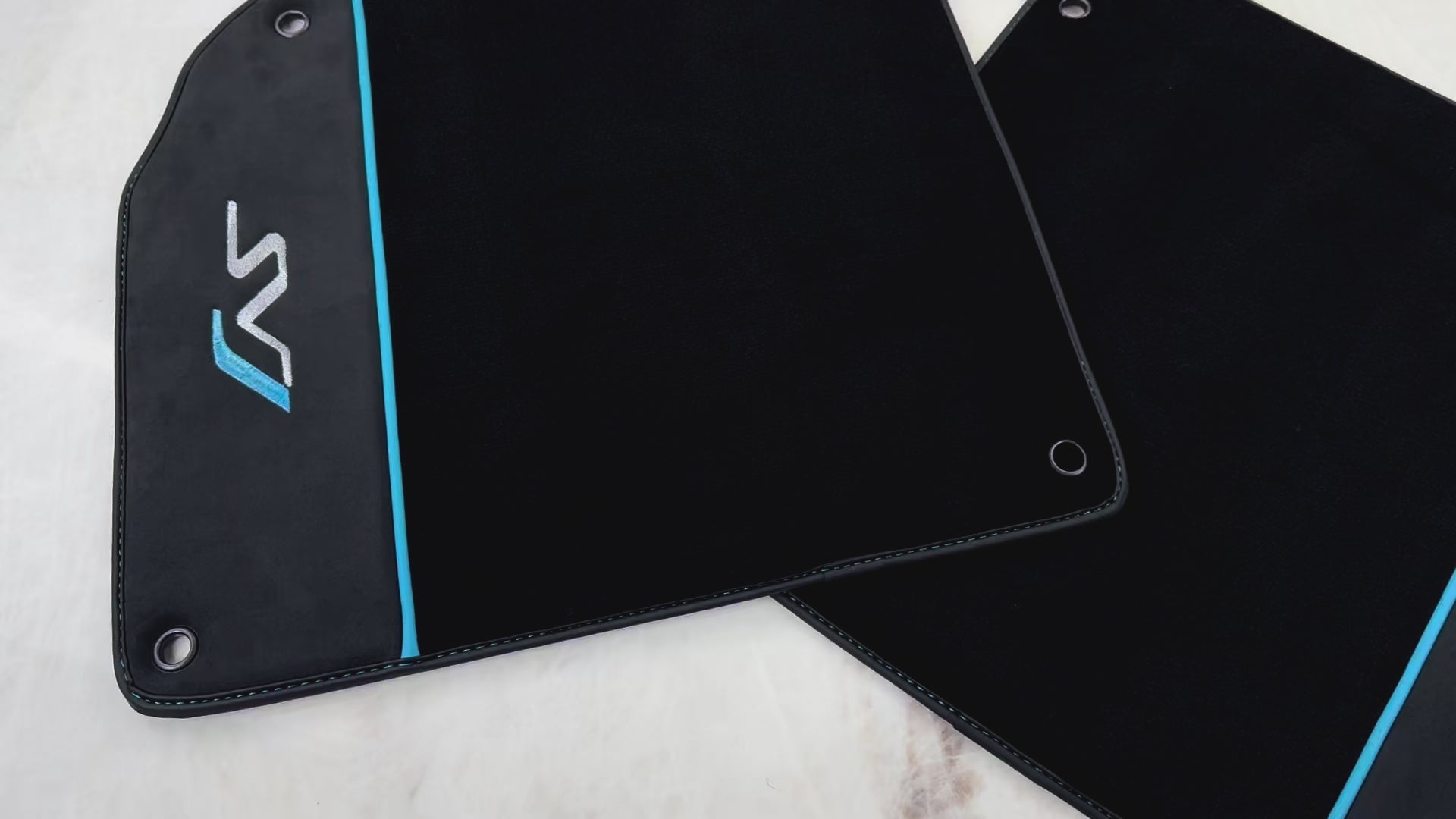 Black Floor Mats for Lamborghini Aventador SVJ with Alcantara Leather - AutoWin.EU