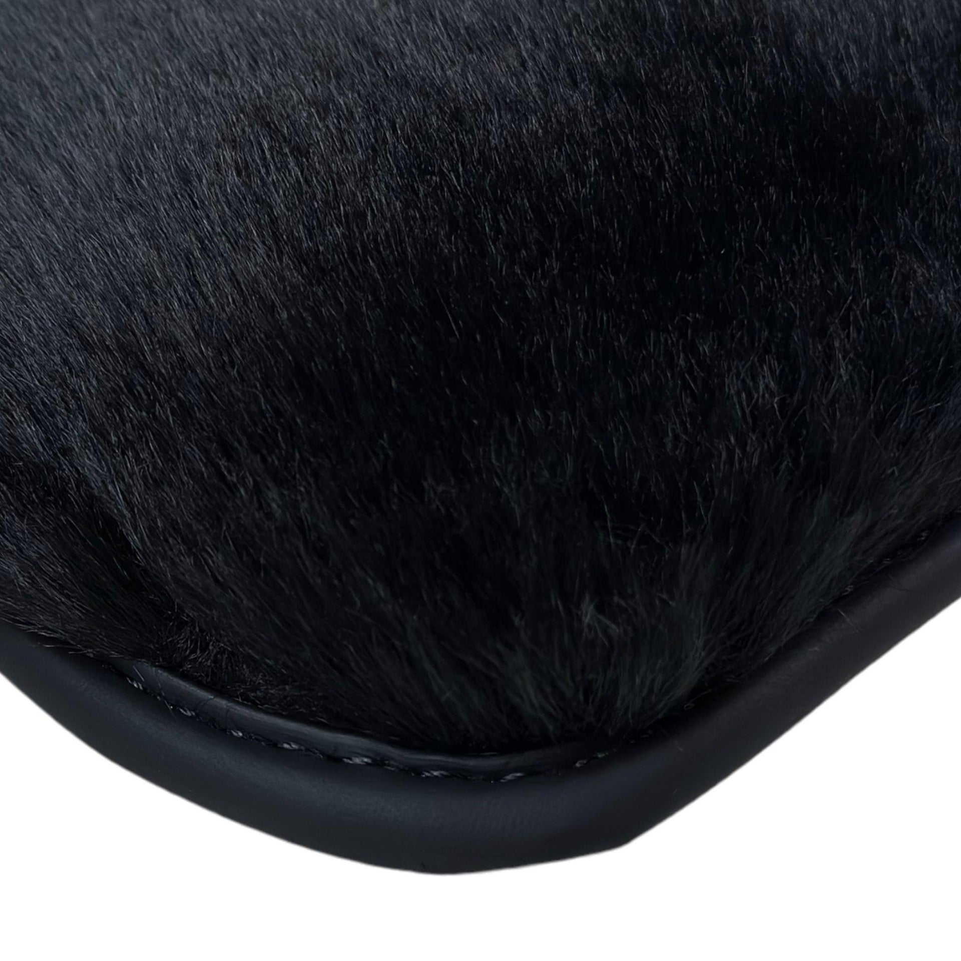 Black Sheepskin Floor Floor Mats For BMW 1 Series E82 - AutoWin