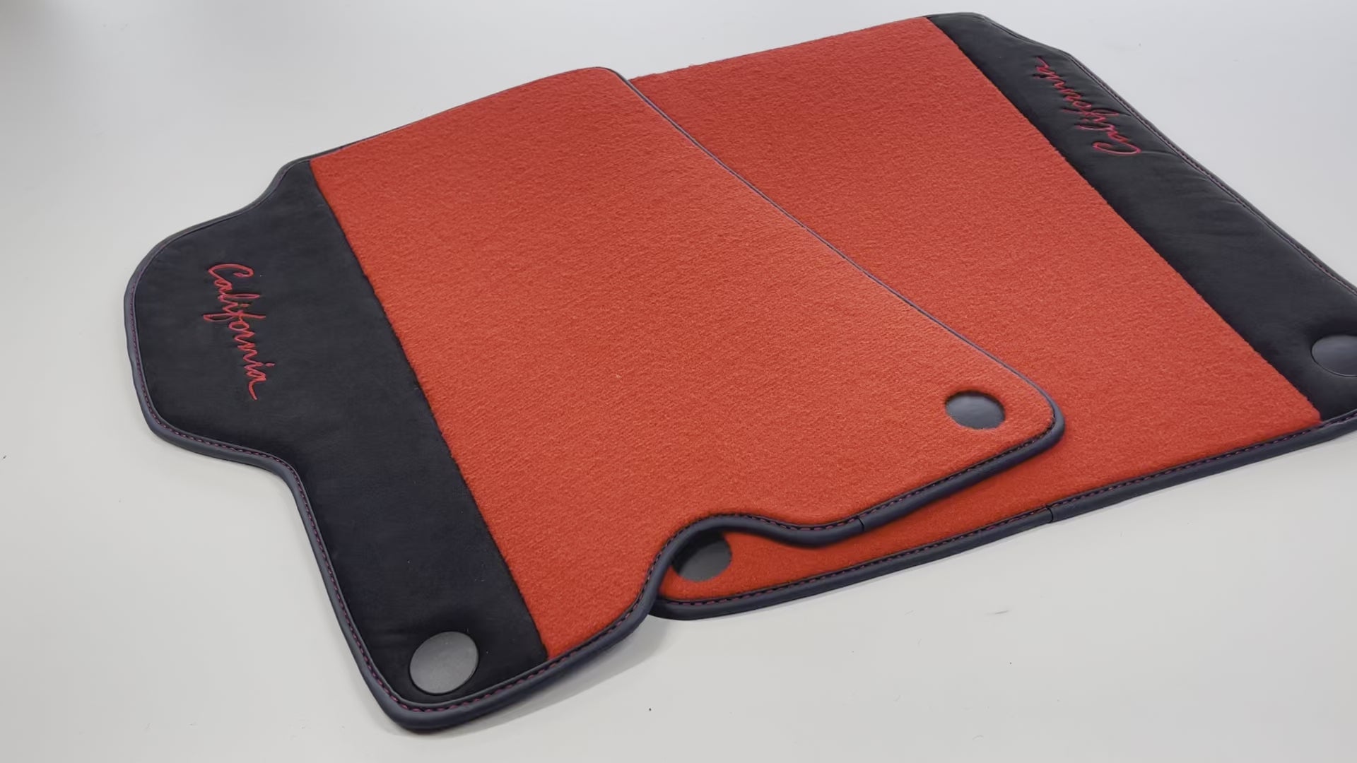 Red Floor Mats For Ferrari California 2008-2014 With Alcantara - AutoWin